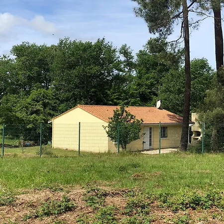 Domaine De Charme 3 Etoiles , Piscine Xxl Et Parc Verdoyant