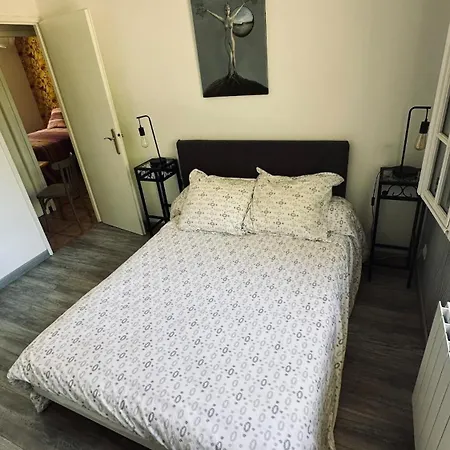 Domaine De Charme 3 Etoiles , Piscine Xxl Et Parc Verdoyant Tatil Evi