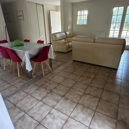 Tatil Evi Domaine De Charme 3 Etoiles , Piscine Xxl Et Parc Verdoyant