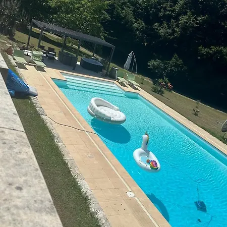 Domaine De Charme 3 Etoiles , Piscine Xxl Et Parc Verdoyant Tatil Evi *