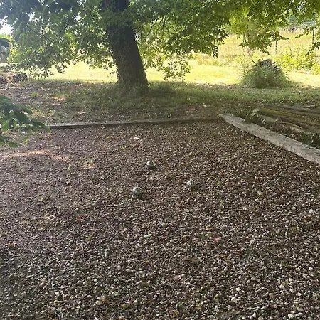Tatil Evi Domaine De Charme 3 Etoiles , Piscine Xxl Et Parc Verdoyant Bonnetan